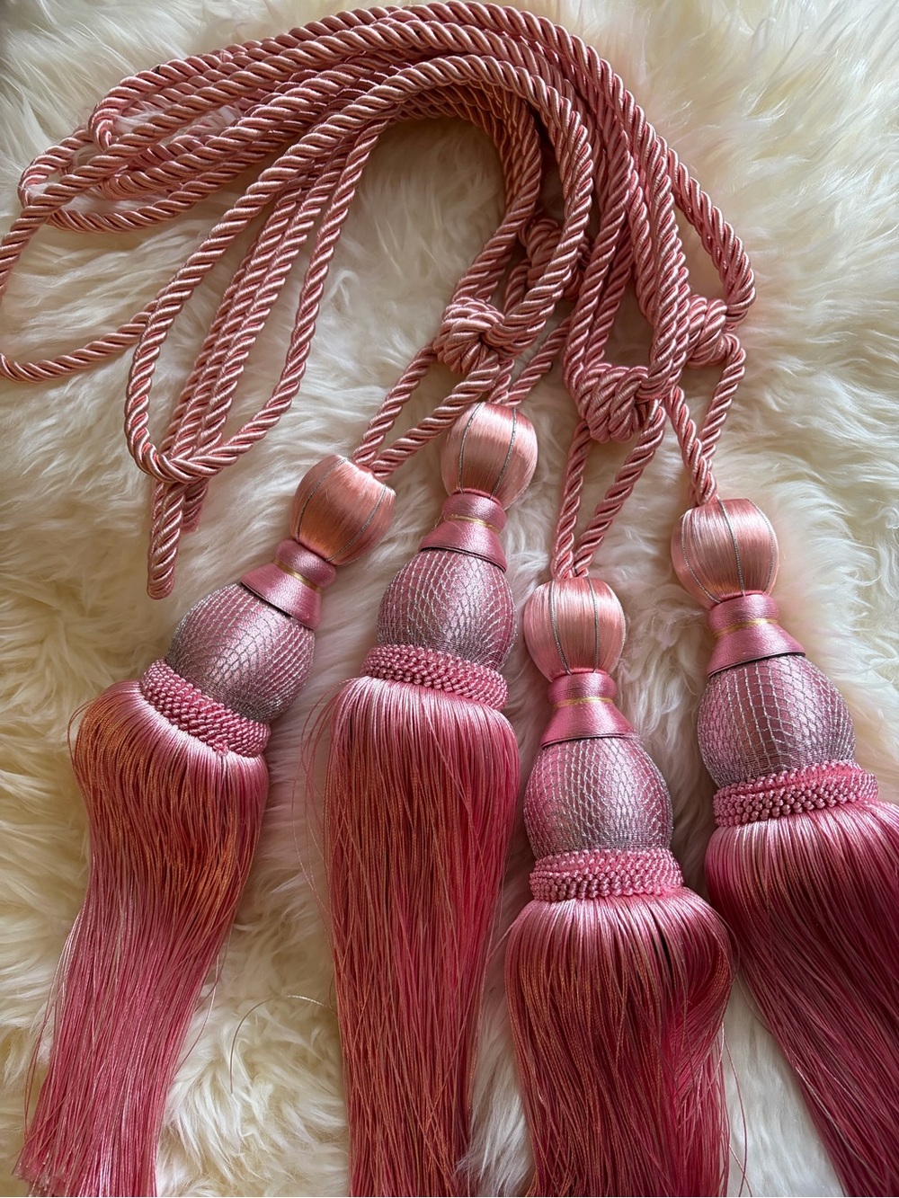 Set of 4 Rose Pink Tassel Curtain Tiebacks - Elle Woods Core